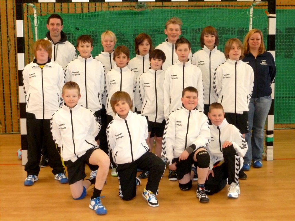 Web 01 TSV Deute Handball Bezirksmeister D-Jugend 2011_1.jpg